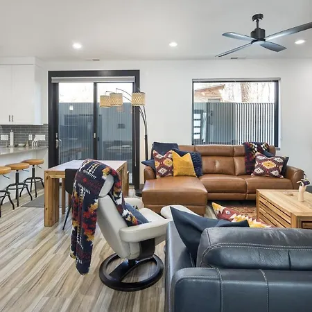 246 E 200 South Unit 6 Villa